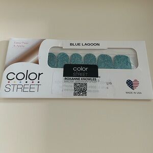 Color Street Lagoon Blue Nail Strips